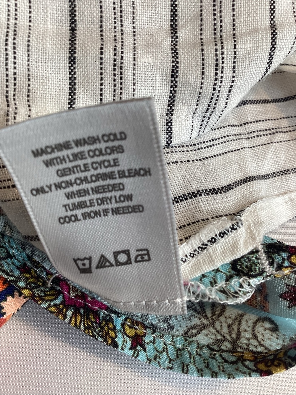 John Mark White Striped Tunic with Multicolor Embroidery - Picture 9 of 13